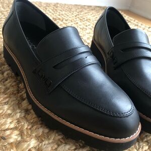 New: Vionic Cheryl II Leather Penny Loafer. US Size 9 WIDE